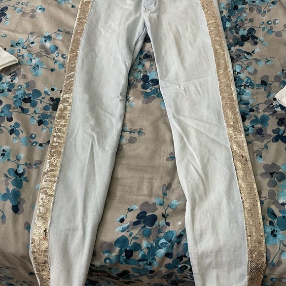 Jeans - Picture 3 of 3